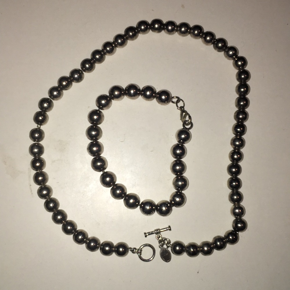 Necklace and bracelet - Picture 2 of 2